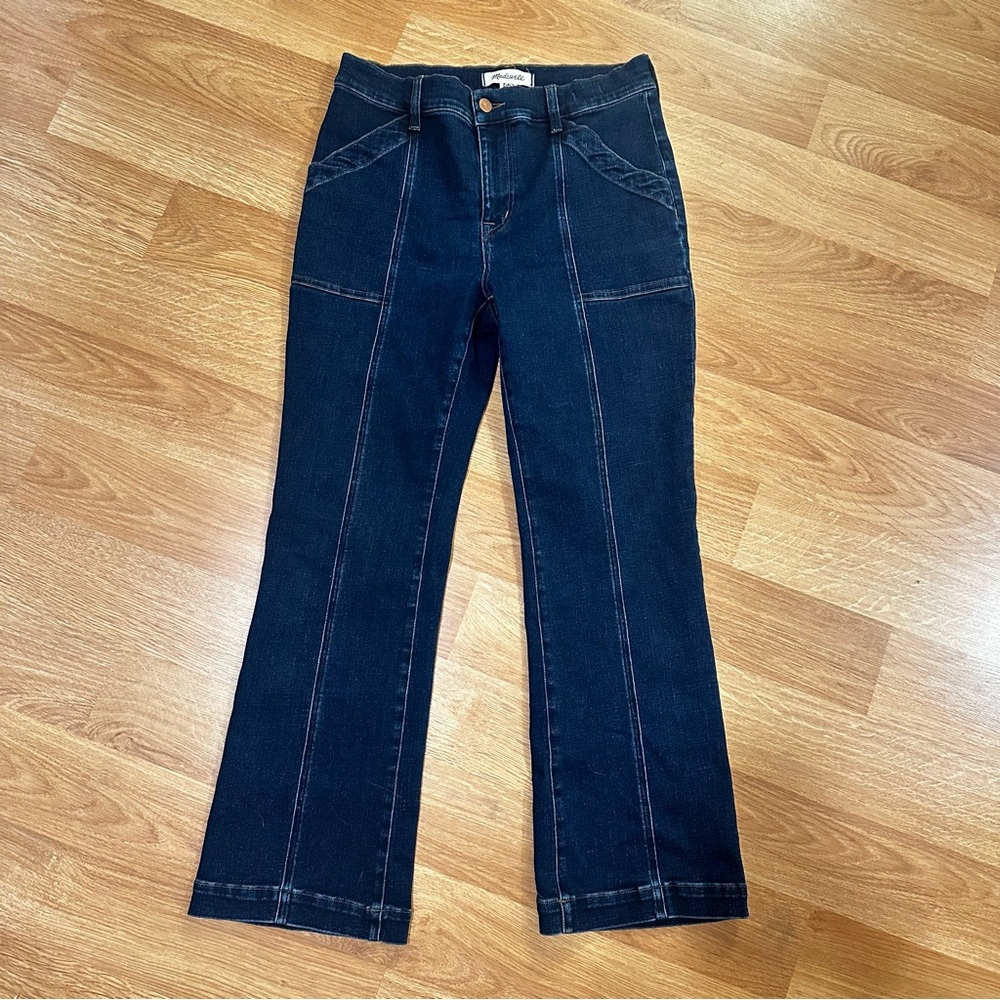 Kick Out Crop Jeans In : Seam Edition in Luana wash - Size 29
